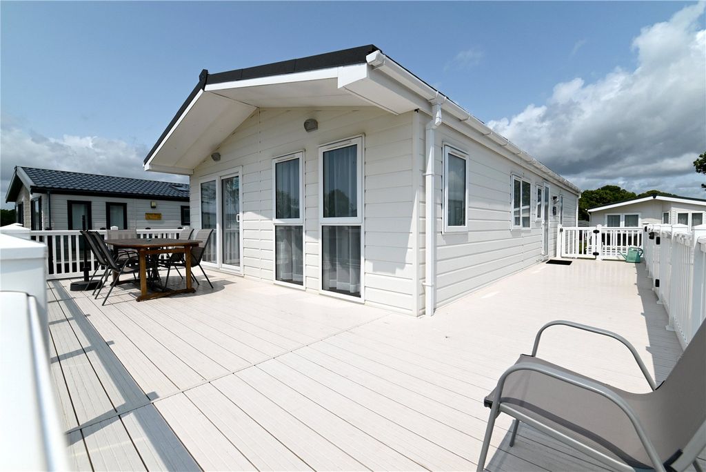 Property photo 2 of 15 Picture No. 02