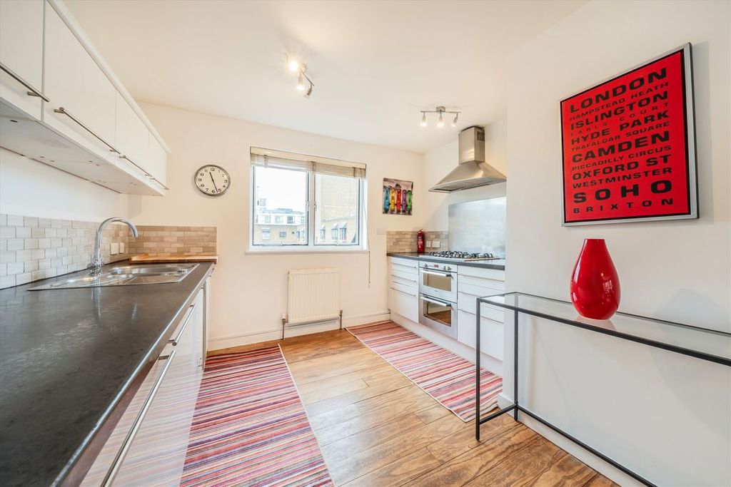 Property photo 3 of 9