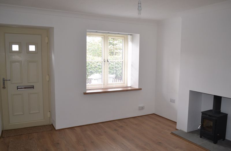 Property photo 2 of 9 Photo 9