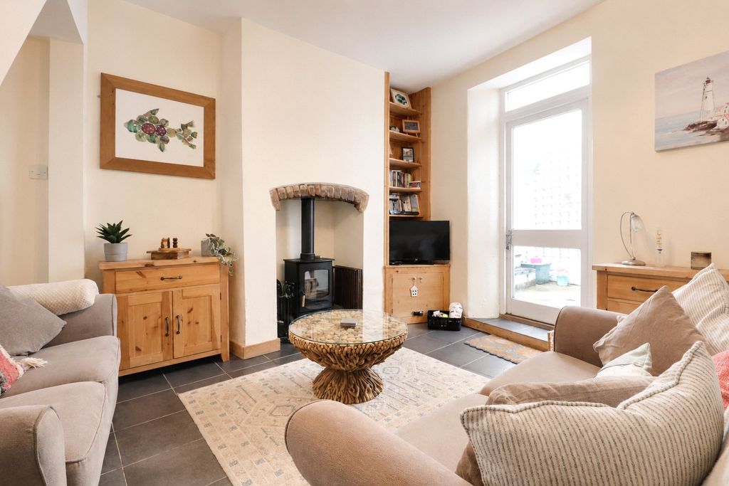 Property photo 1 of 14 Picture No. 07