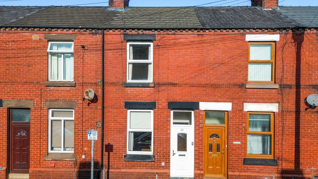 Property photo 1 of 27
