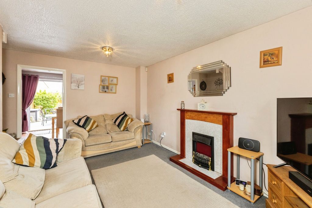 Property photo 2 of 10 Picture No. 03
