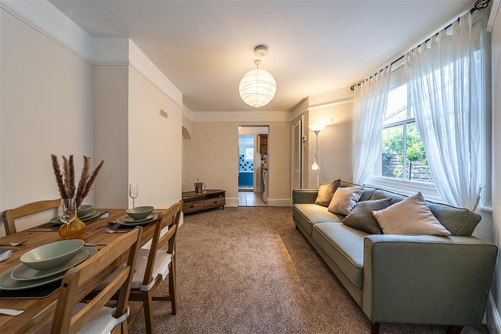 Property photo 1 of 13 Ggf-52-Brightwell...