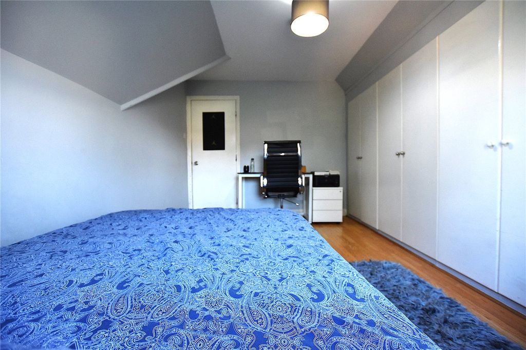 Property photo 3 of 9 Picture No. 05