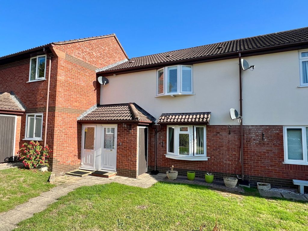 Property photo 1 of 17