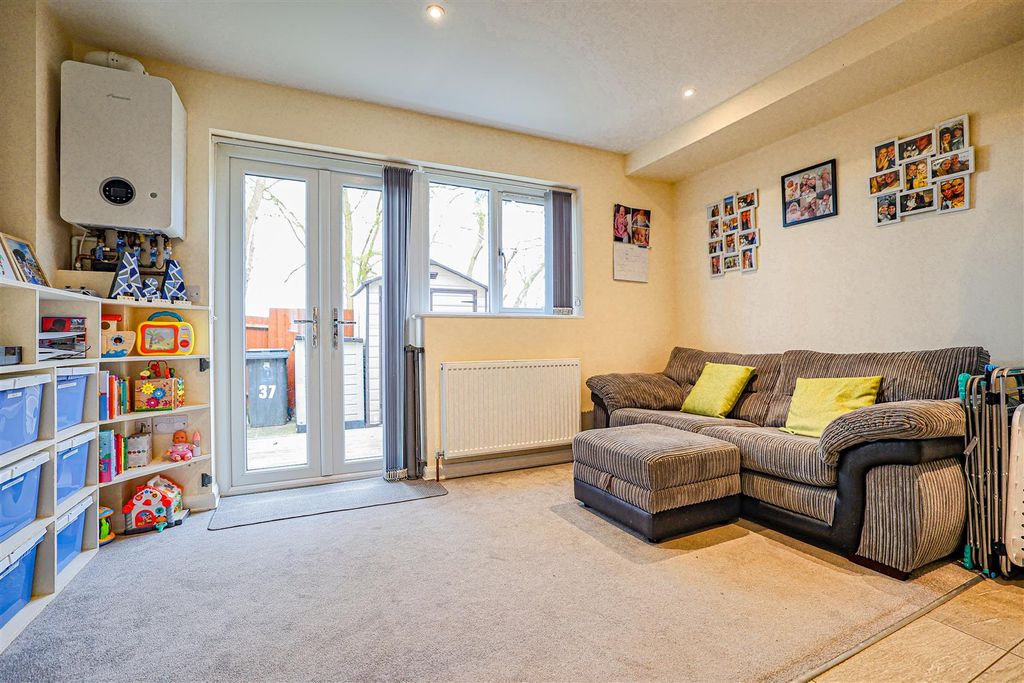Property photo 3 of 13 980A3138.Jpg