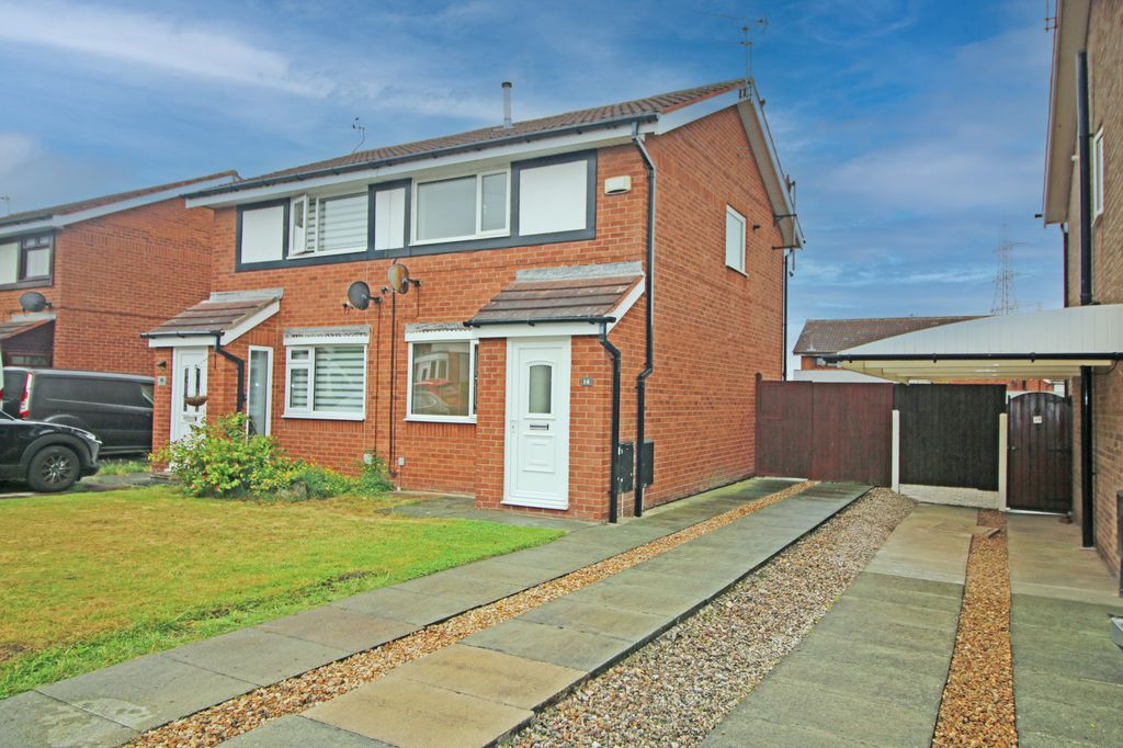 Property photo 2 of 17