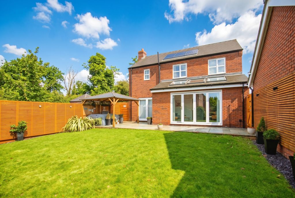 Property photo 2 of 35 ba74913B-Mw-9873