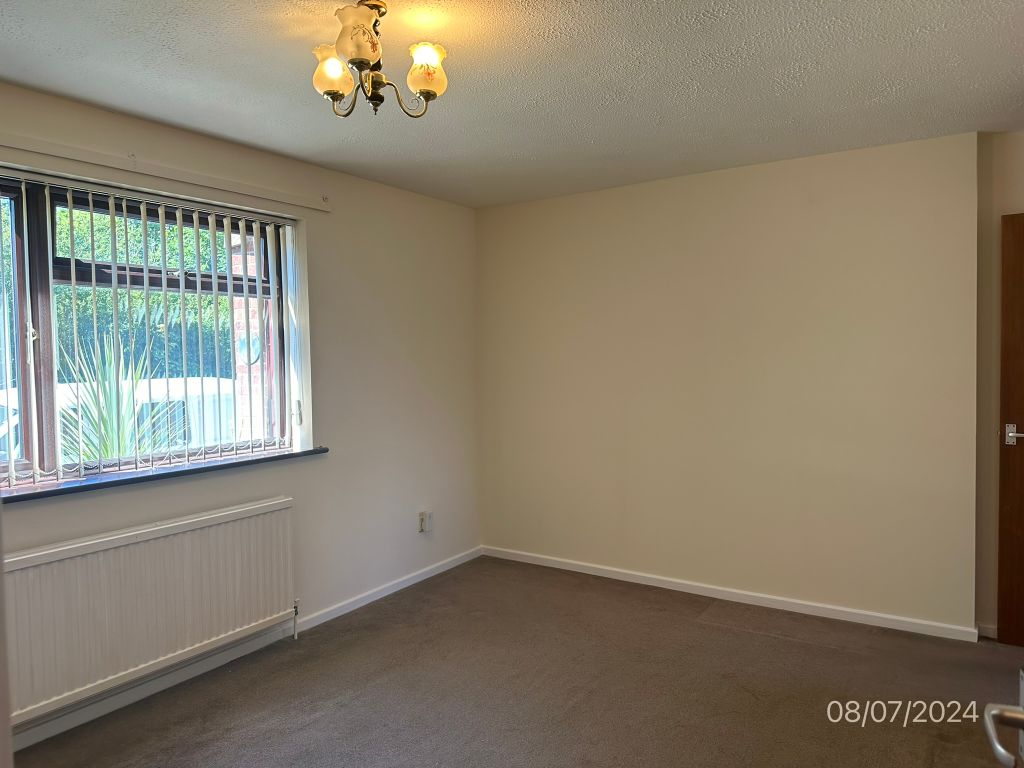 Property photo 3 of 8 Img_2828