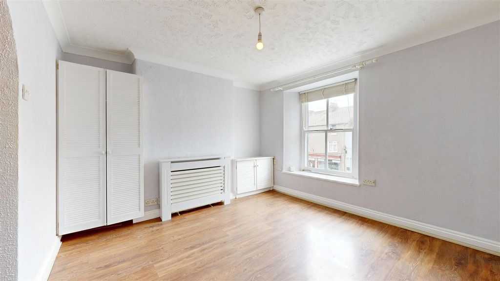 Property photo 2 of 8 24A-Easton-Street-05152024_155208.Jpg
