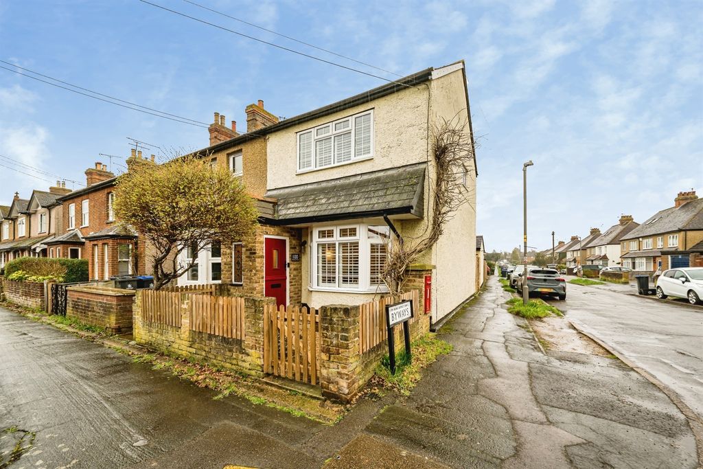 Property photo 2 of 19