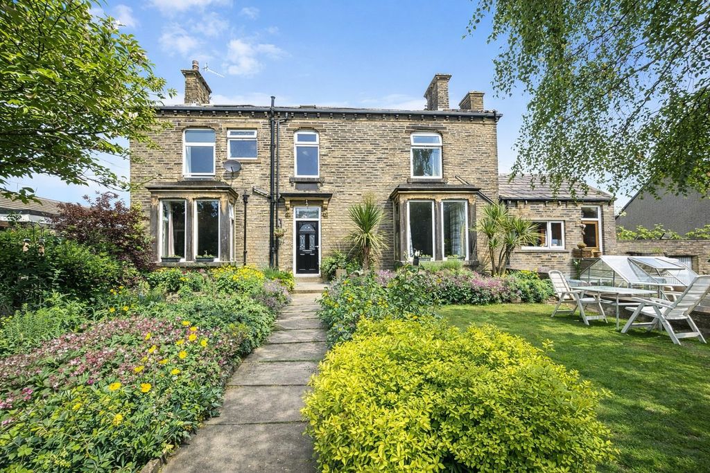 Property photo 1 of 15 Front Of Property