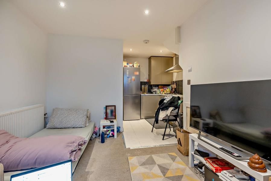 Property photo 2 of 5