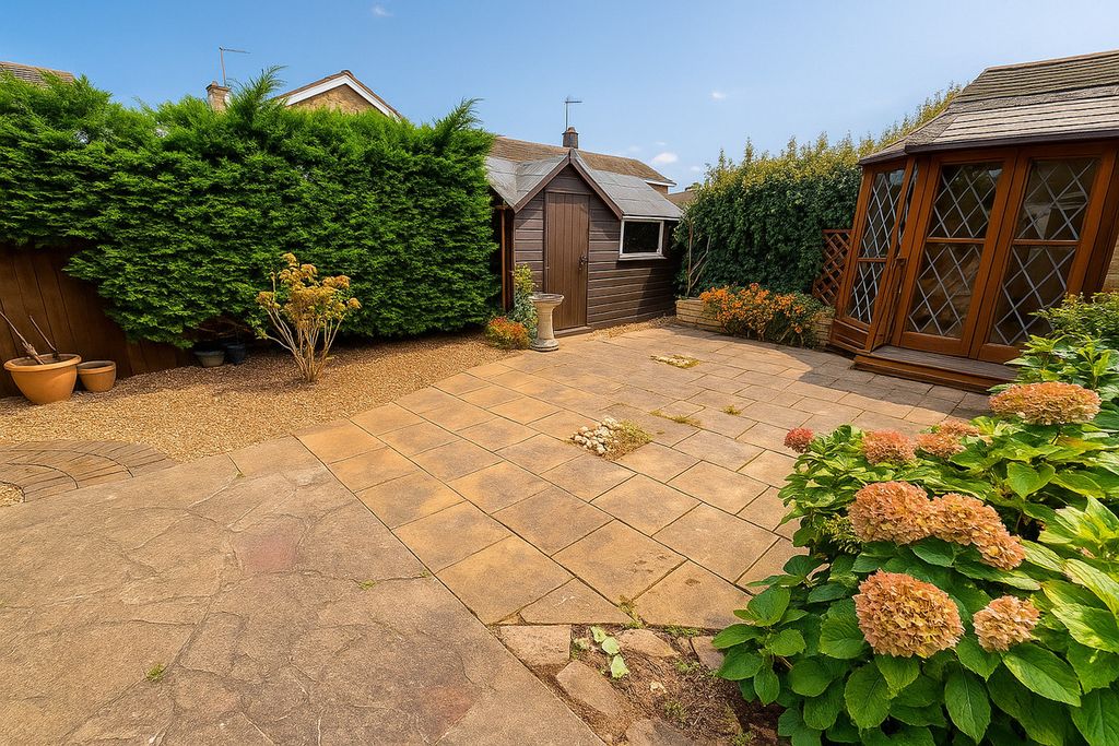 Property photo 2 of 9