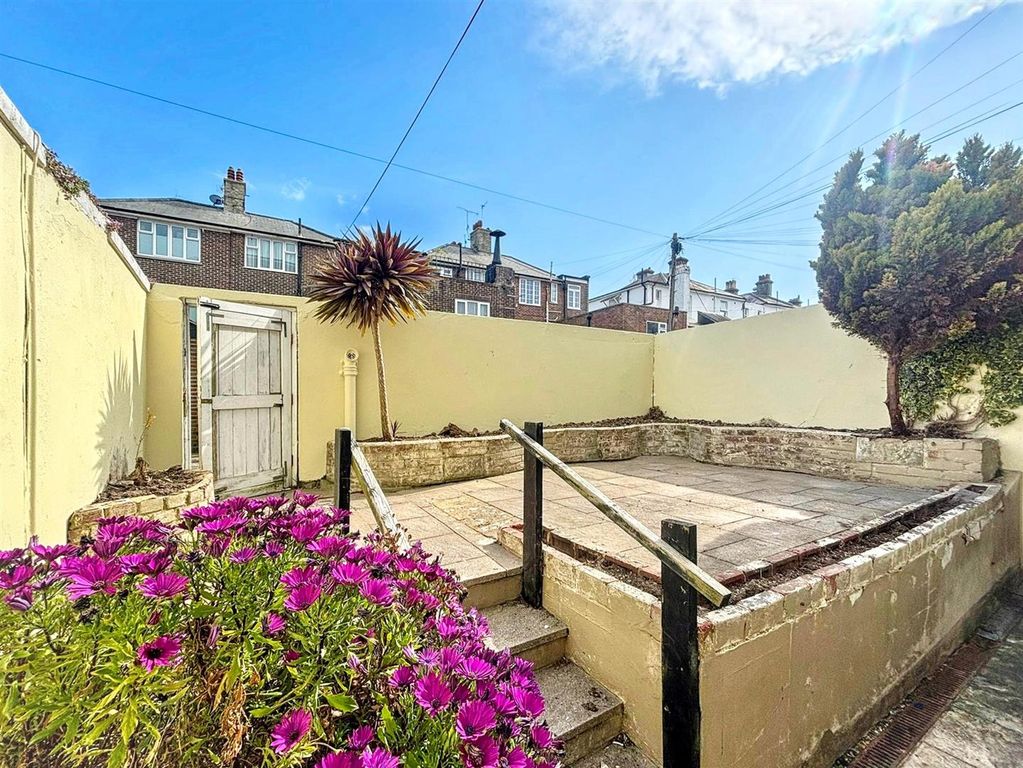 Property photo 2 of 13 Photo-2026-04-28-16-36-16 (4).Jpg