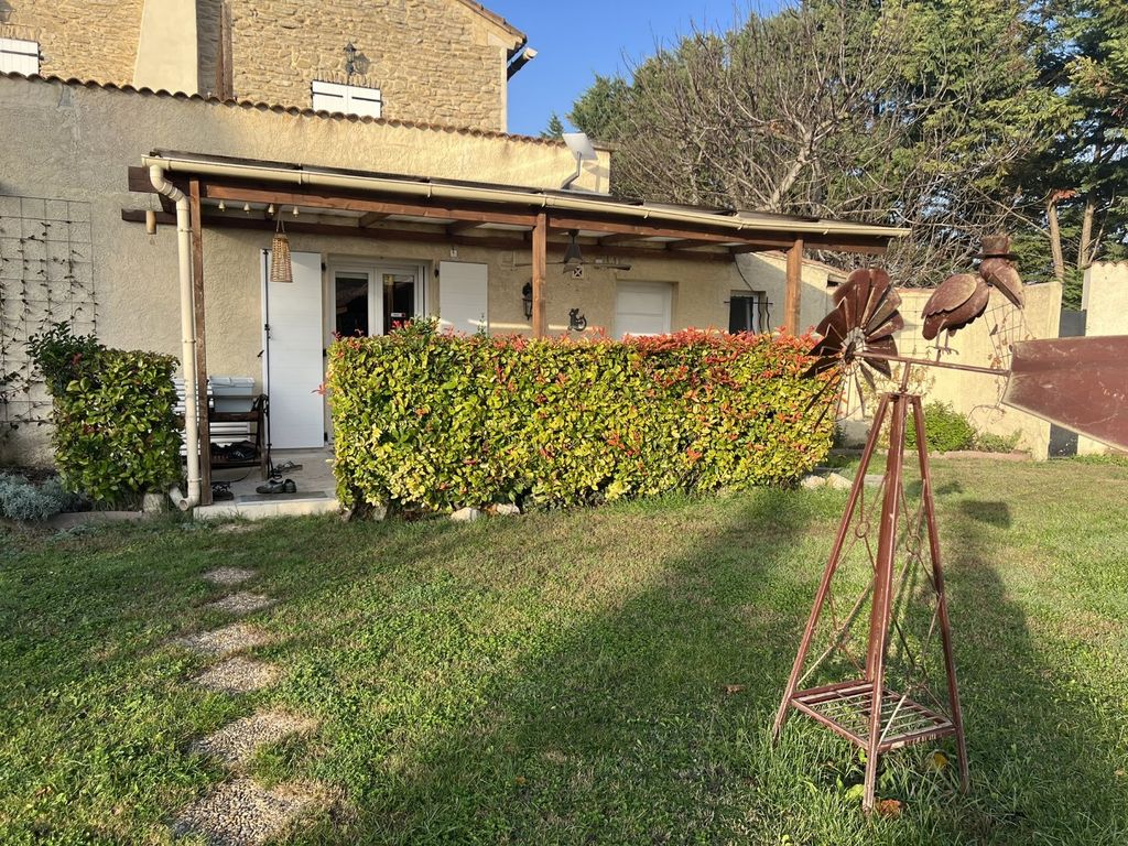 Property photo 2 of 29