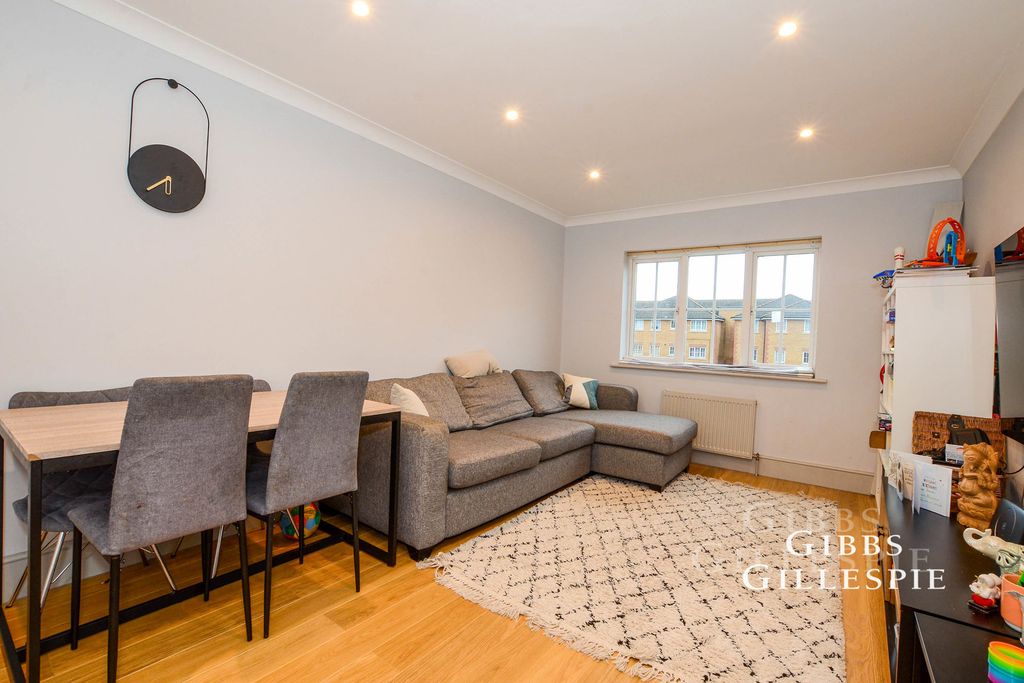 Property photo 1 of 14 Pbox-Img.Jpg