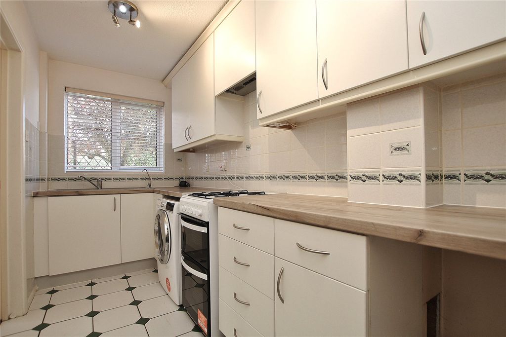 Property photo 3 of 11 Picture No. 08