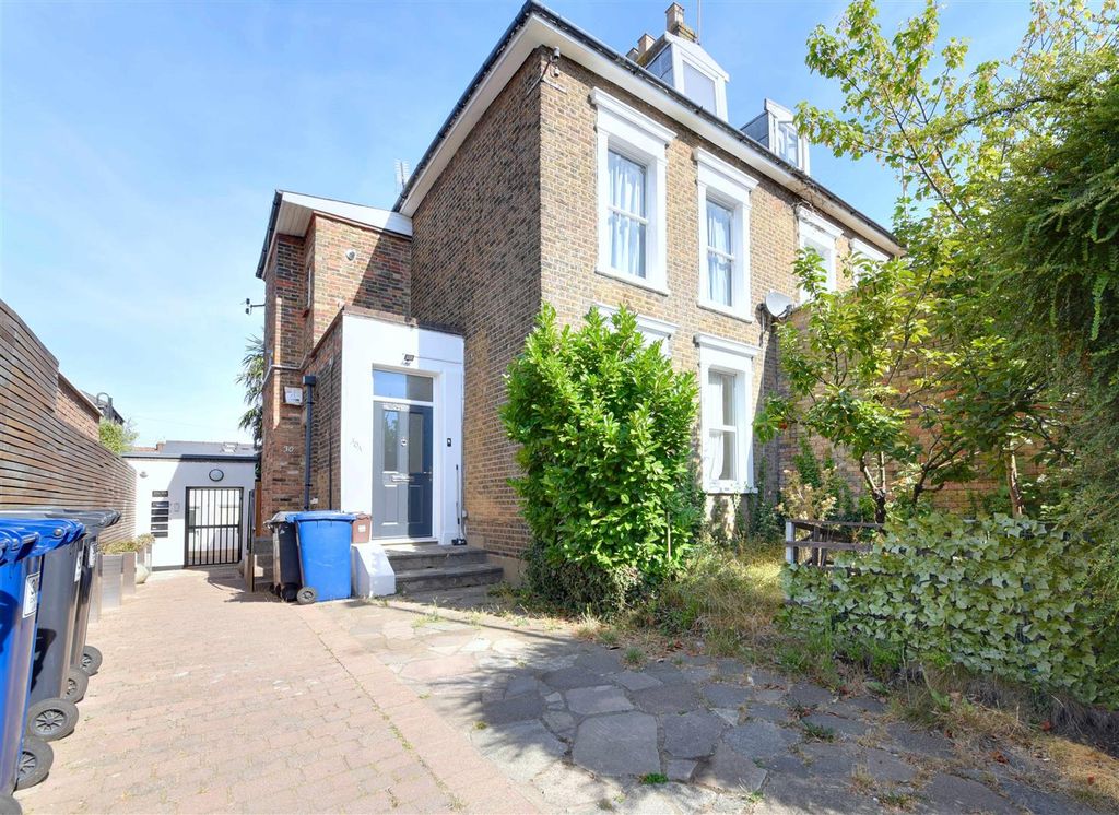 Property photo 1 of 6 30_Church_Lane_Pic_1.Jpg
