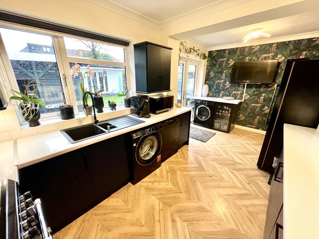 Property photo 3 of 14 Not Specified