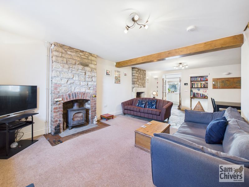 Property photo 2 of 21 Photo 5