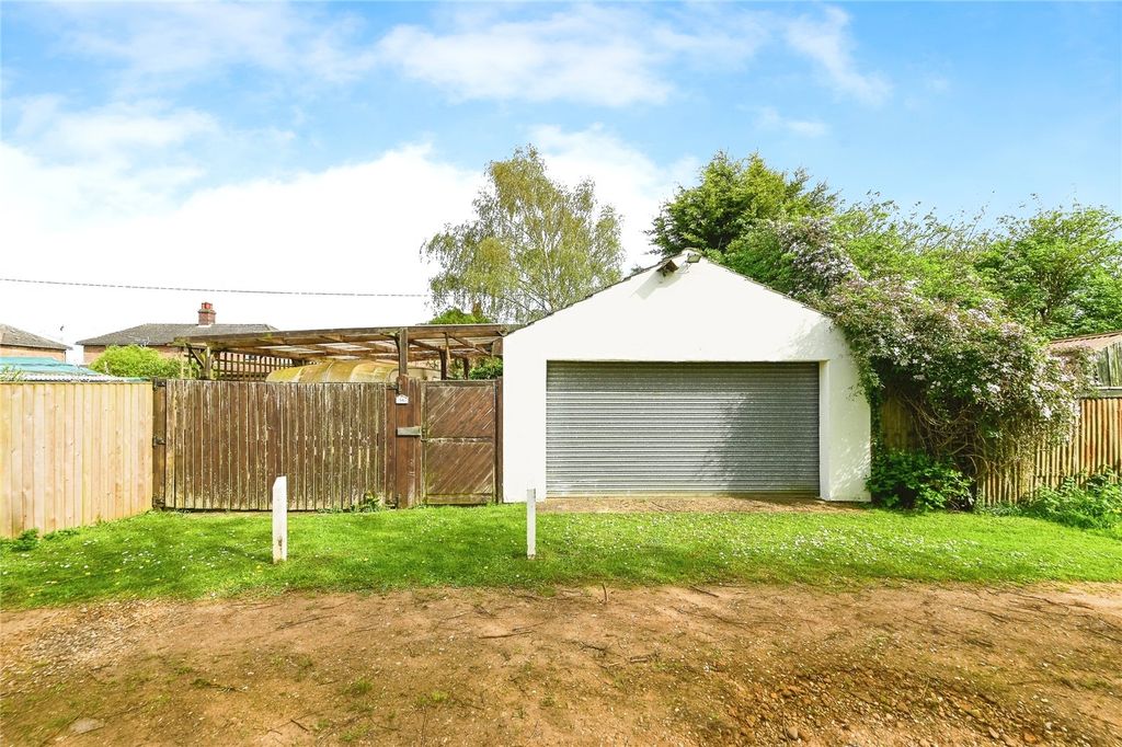 Property photo 3 of 18 Picture No. 20