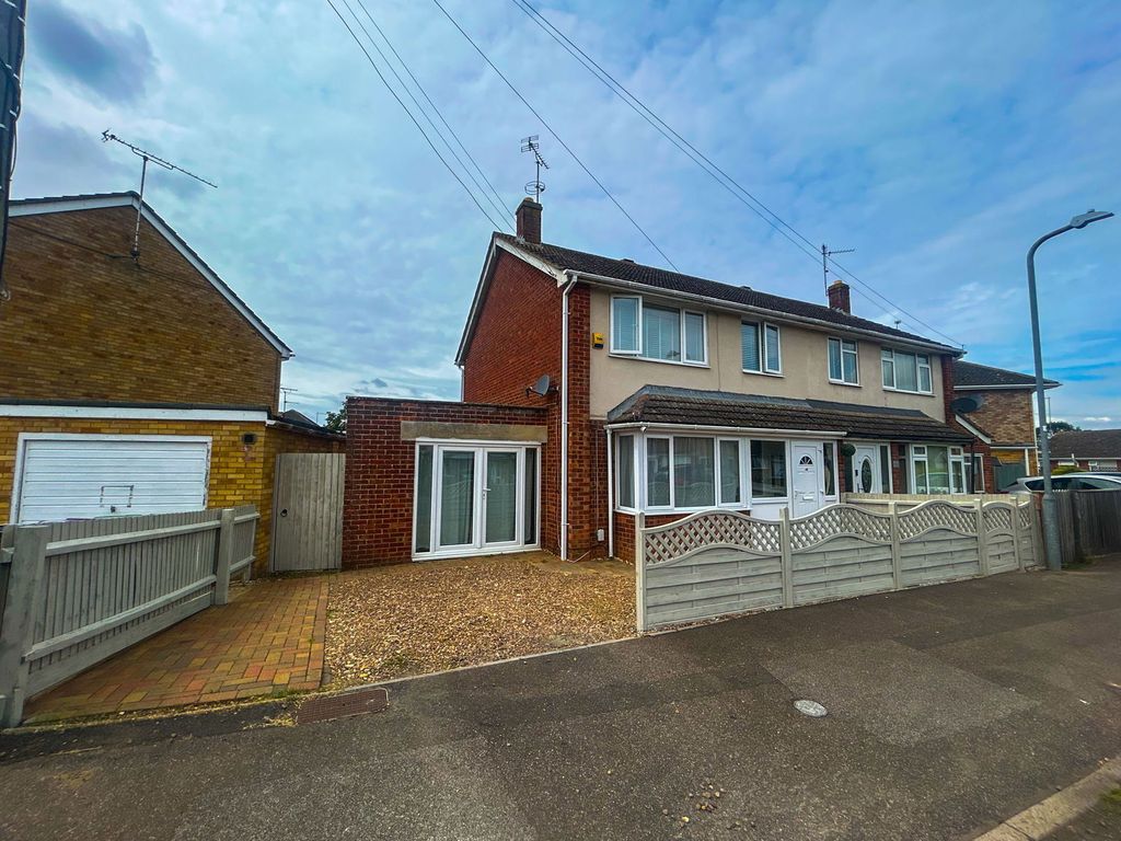 Property photo 1 of 27