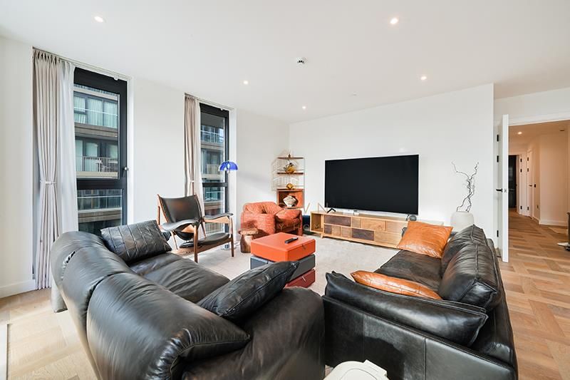 Property photo 3 of 38 Merino Gardens 2, 1005, (8).Jpg