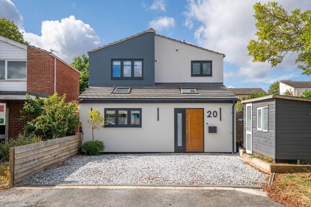 Property photo 1 of 19