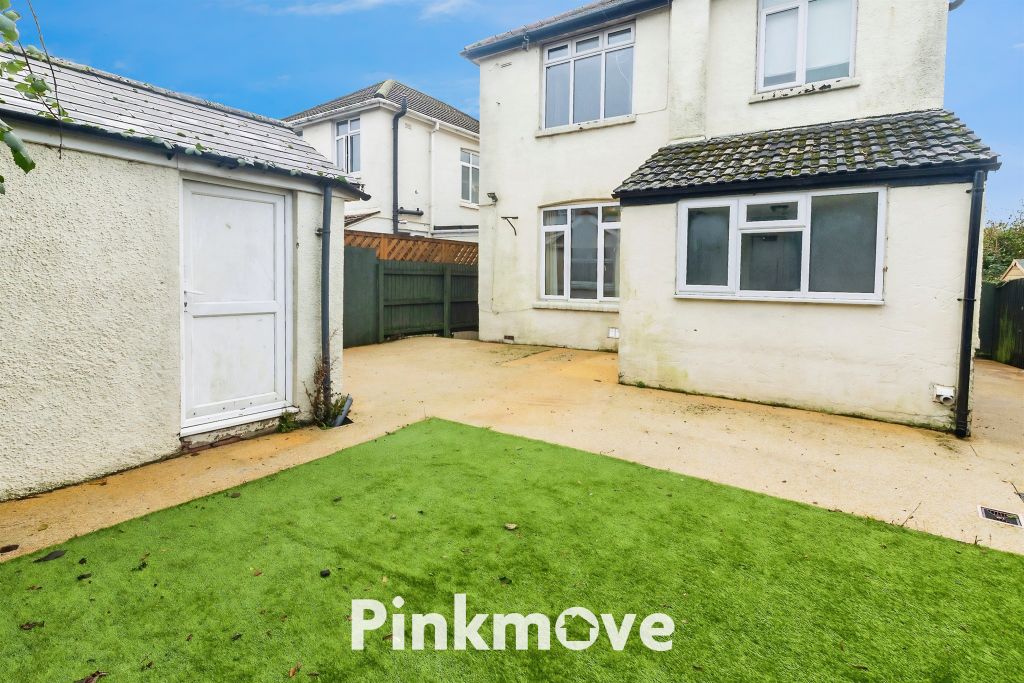 Property photo 2 of 24