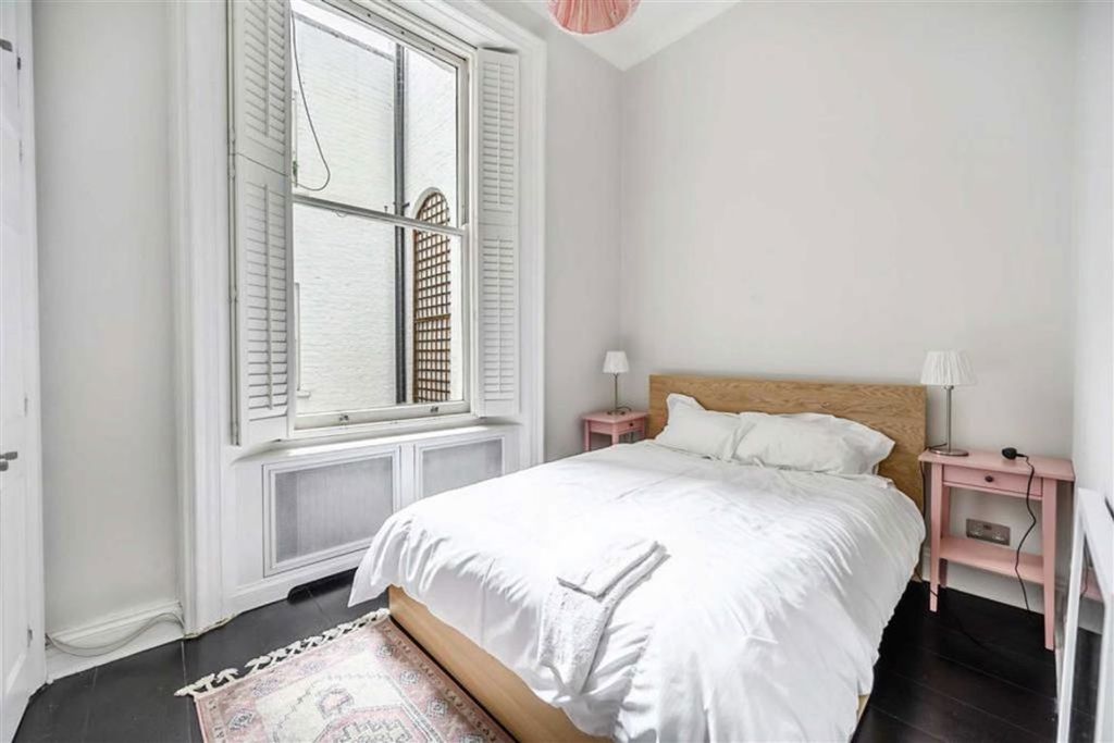 Property photo 3 of 4