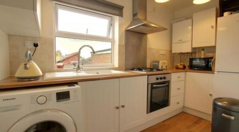 Property photo 3 of 6