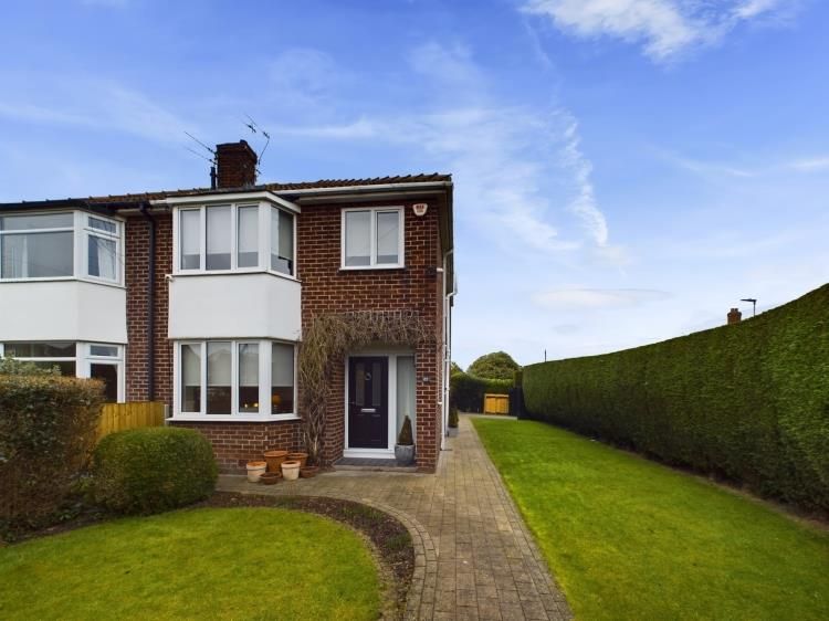 Property photo 1 of 24