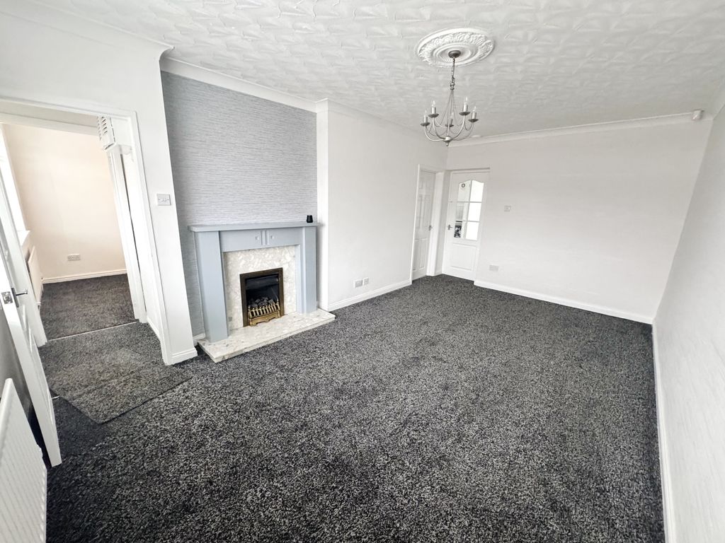 Property photo 2 of 7 Img_3793