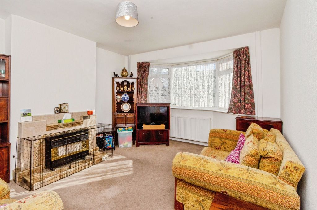 Property photo 2 of 17