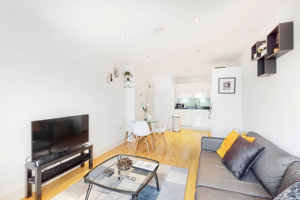 Property photo 1 of 7
