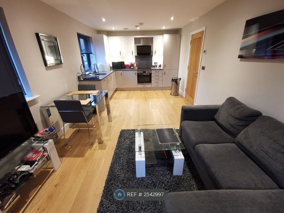 Property photo 1 of 6 Living Area