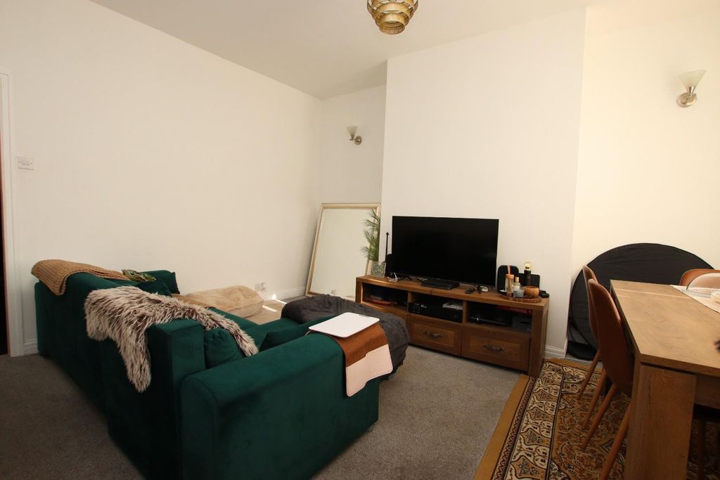 Property photo 1 of 6 Img_8413.Jpg