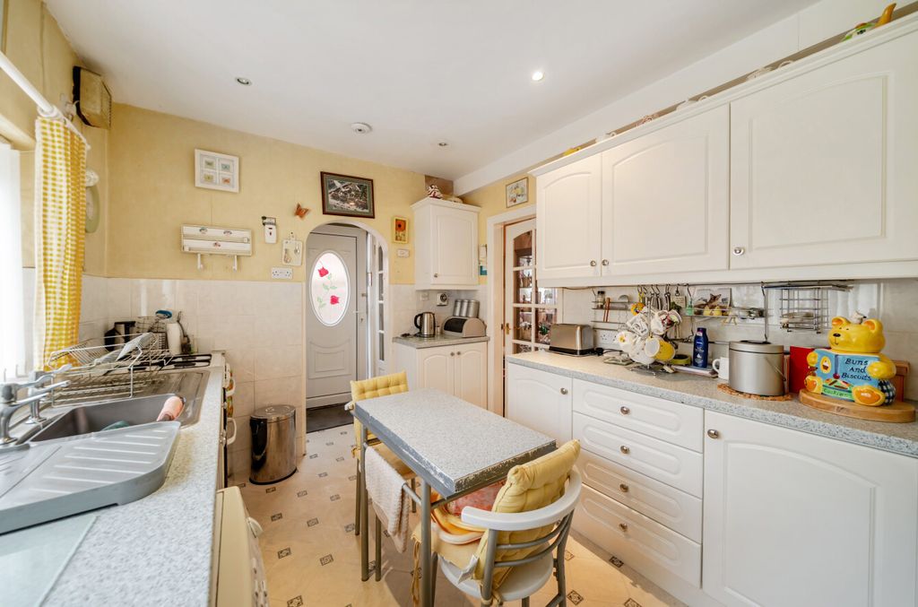 Property photo 3 of 14 1456723-5-6A0Df57...