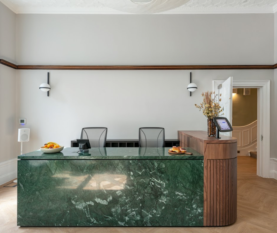 Property photo 3 of 6 Photo 2