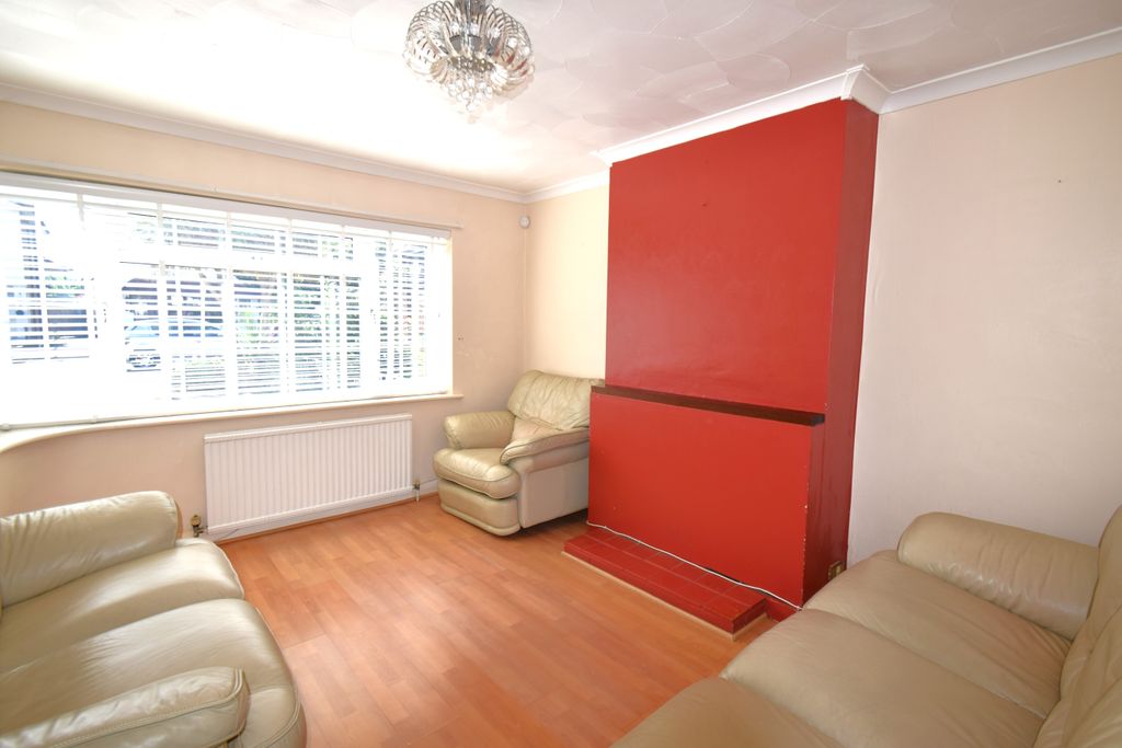 Property photo 3 of 15