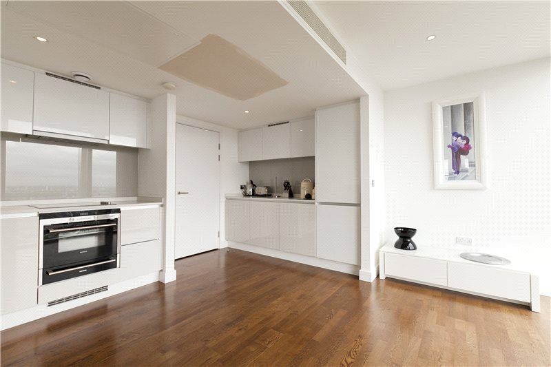 Property photo 3 of 13 Picture No. 02
