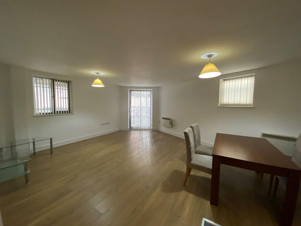 Property photo 2 of 8 1.Jpg