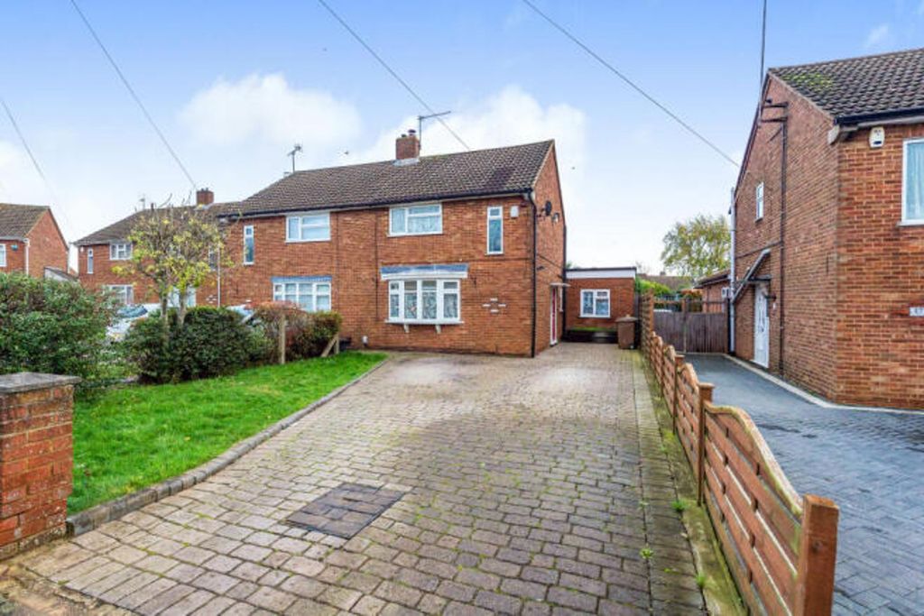 Property photo 1 of 12
