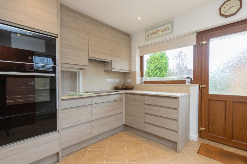 Property photo 2 of 14 Kitchen