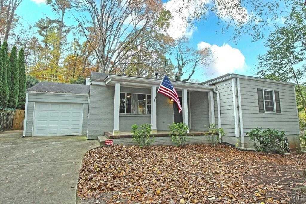 Property photo 1 of 30