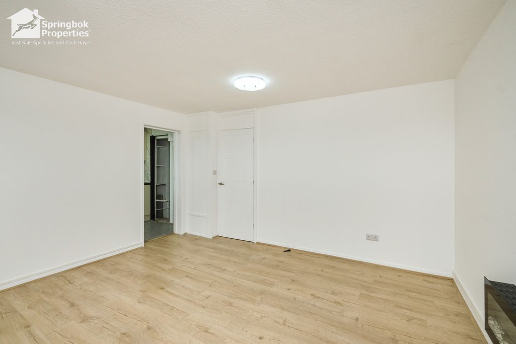 Property photo 3 of 14 Image 2