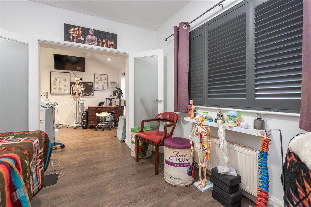 Additional image 13 of 5 bed detached house for saleRoyal Avenue, Leyland PR25