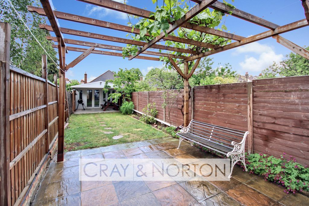 Property photo 3 of 13 Photo 10