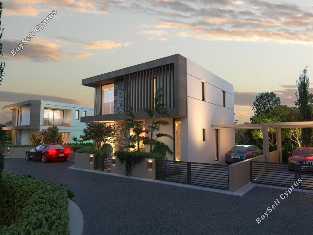 Property photo 2 of 28